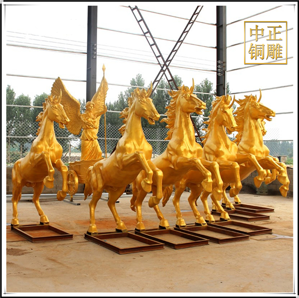 太陽神阿波羅戰(zhàn)車銅像.jpg