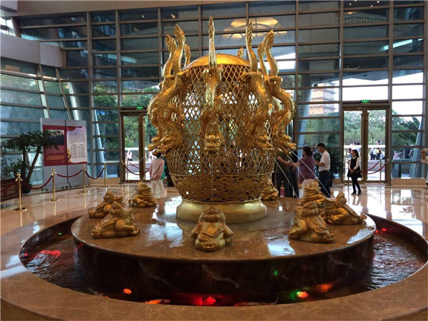 地動儀雕塑價格.jpg