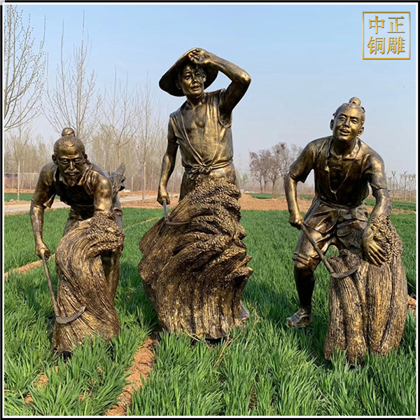 豐收割麥子人物銅雕塑.jpg